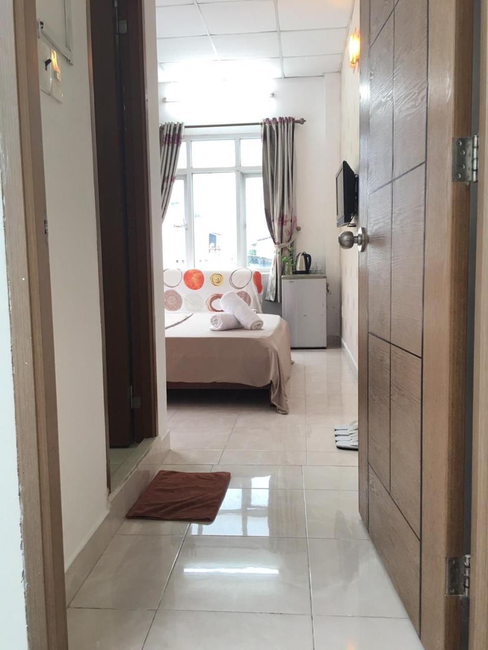 Thanhha Guesthouse At Bui Vien Walking Street Ho Chi Minh City Exterior photo