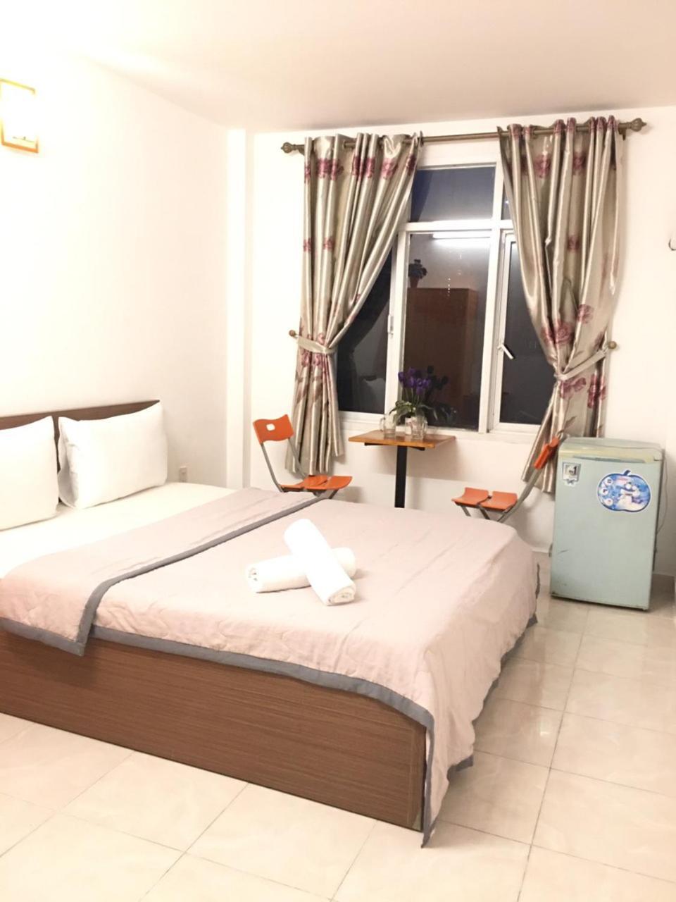 Thanhha Guesthouse At Bui Vien Walking Street Ho Chi Minh City Exterior photo